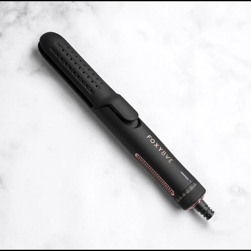 FoxyBAE - Straightner/Curling Iron